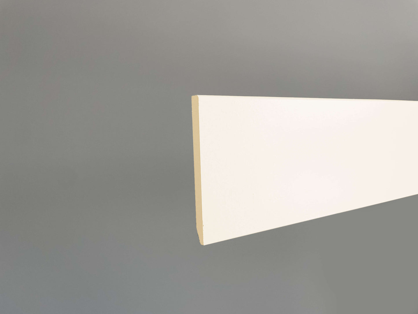 Strakke plint - Hardhout