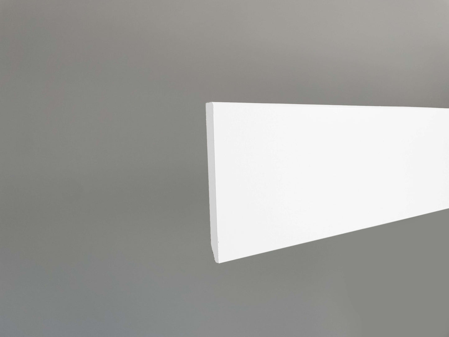 Strakke plint - Hardhout
